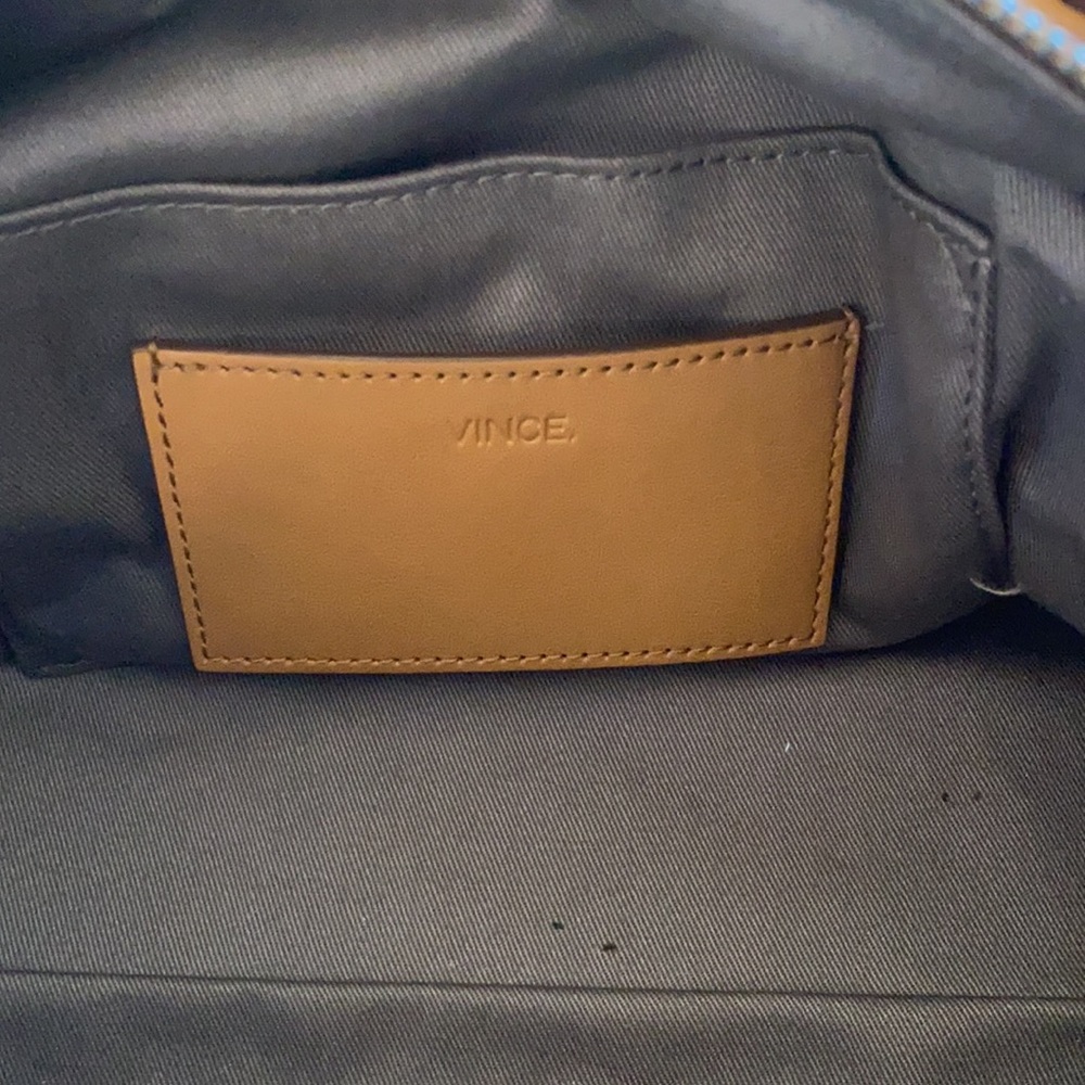VINCE. Bag - Picture 5 of 6